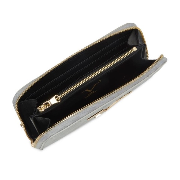 V Italia Made in Italy Registered Trademark of Versace Wallet - Picture 2 of 8